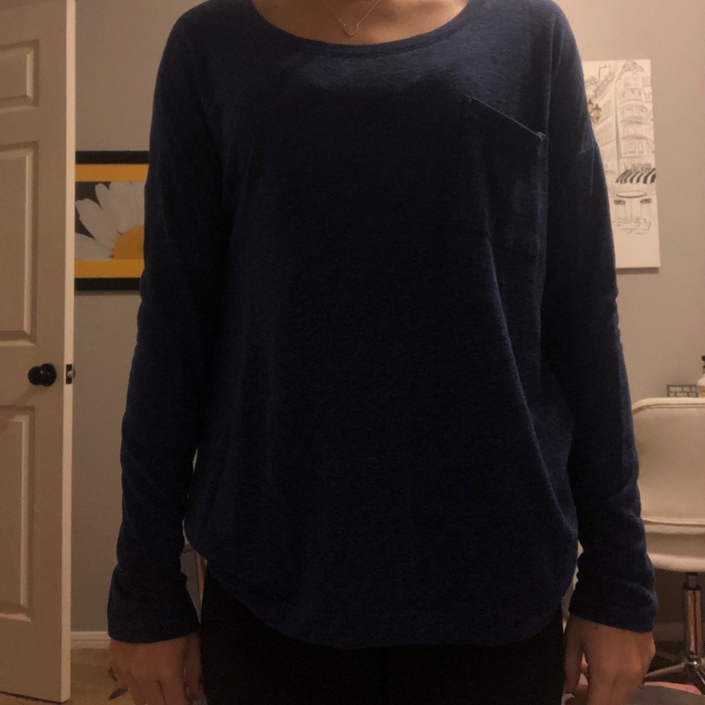 Long sleeve t-shirt